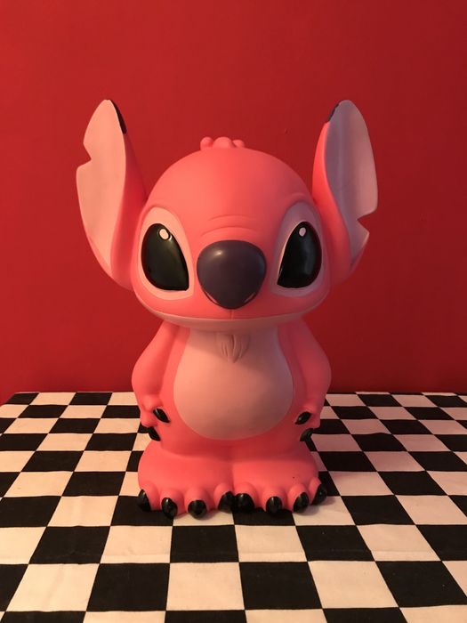 Boneco Stitch rosa
