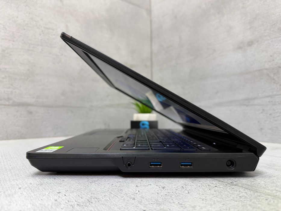 512gb ssd/Nvidia/Ігровий ноутбук Fujitsu H7510/I7-10850H/16gb ddr4
