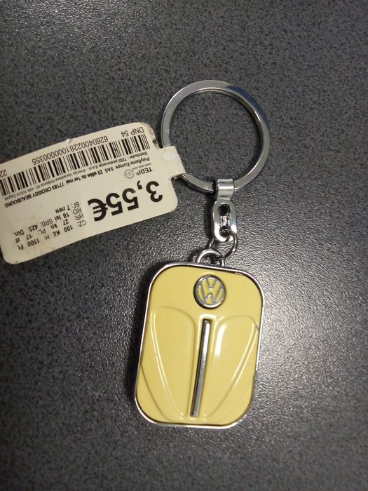 Breloczek do kluczy nowy z metką