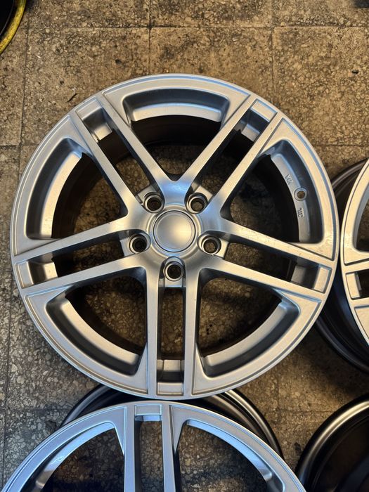 Jantes 16 para Volkswagen Golf / Audi A3 / Audi A4 etc…