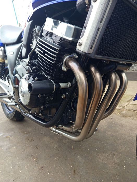 Продаю мотоцикл Honda cb 400
