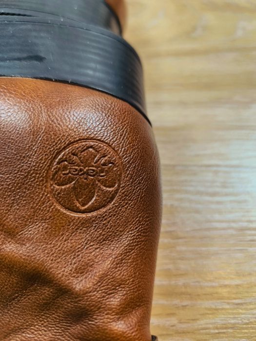 Brązowe buty za kostkę rieker 42