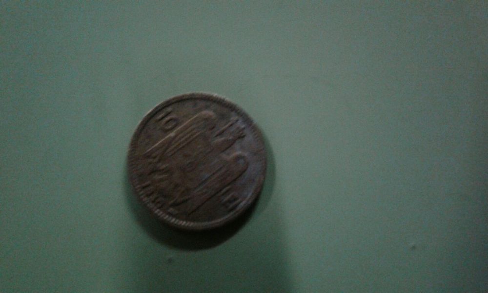 Продам монету