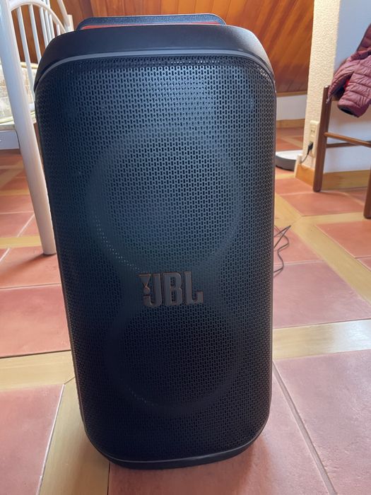 Alugo colunas jbl para festas