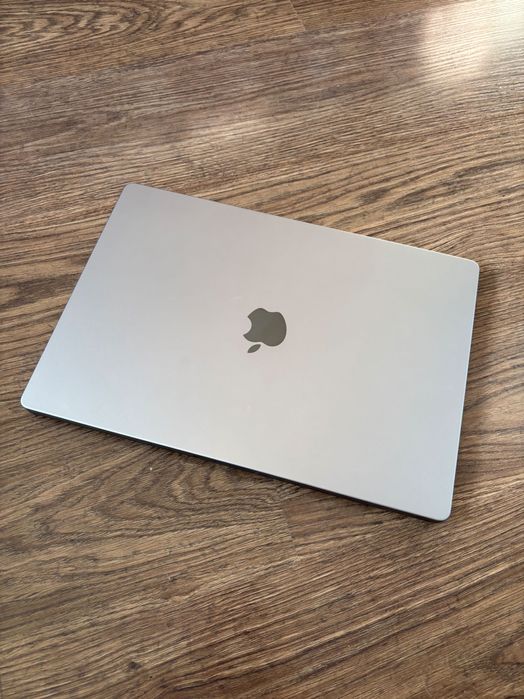 Idealny MacBook Pro 16” 32/512 GB M1 Pro SPACE GRAY w idealnym stanie!