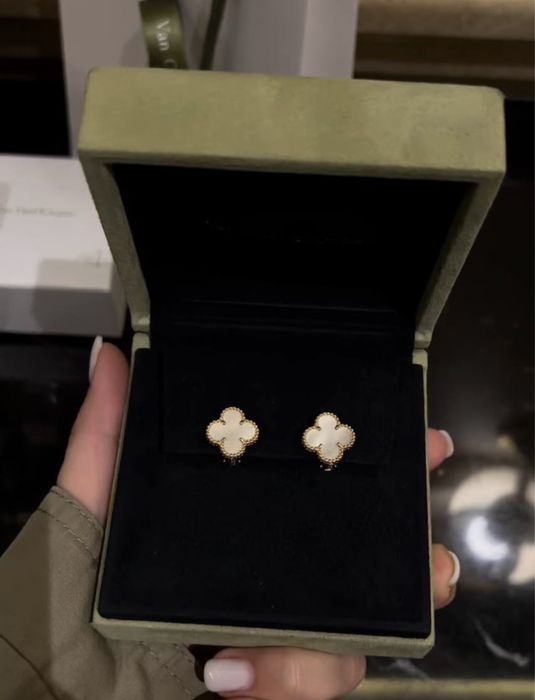 Браслет Van Cleef & Arpels Сережки Ван Кліф Картье