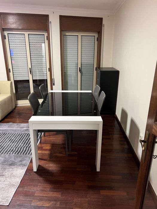 Mesa de cozinha / sala