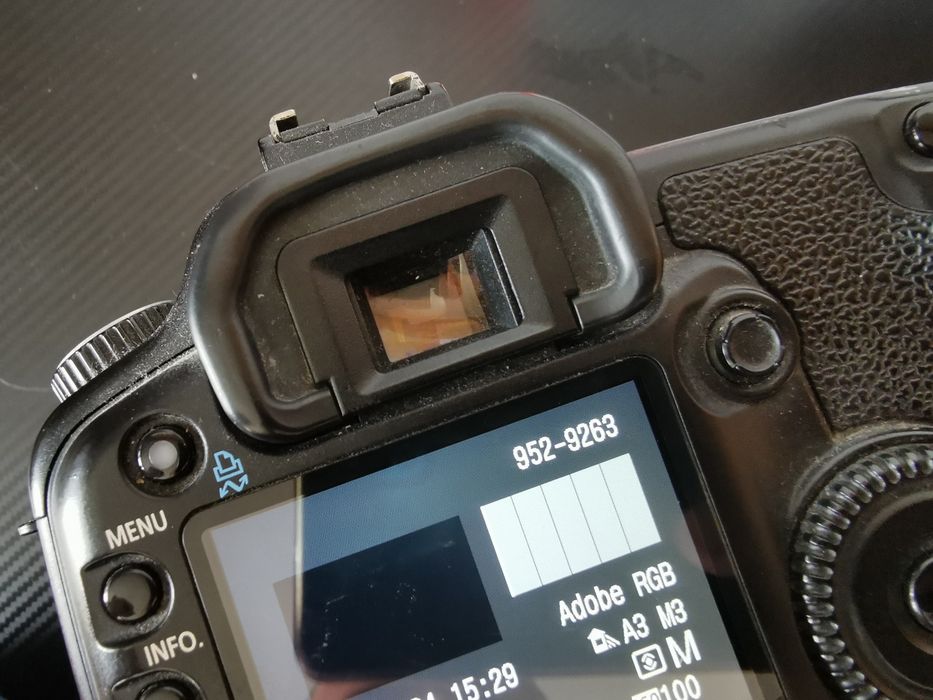 Canon 30d +Tamron 16-300, 2 bat, filtr, 8gb card, niski przebieg