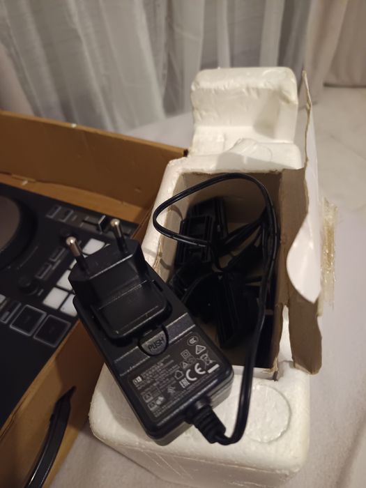 Native Instruments Traktor Kontrol S3