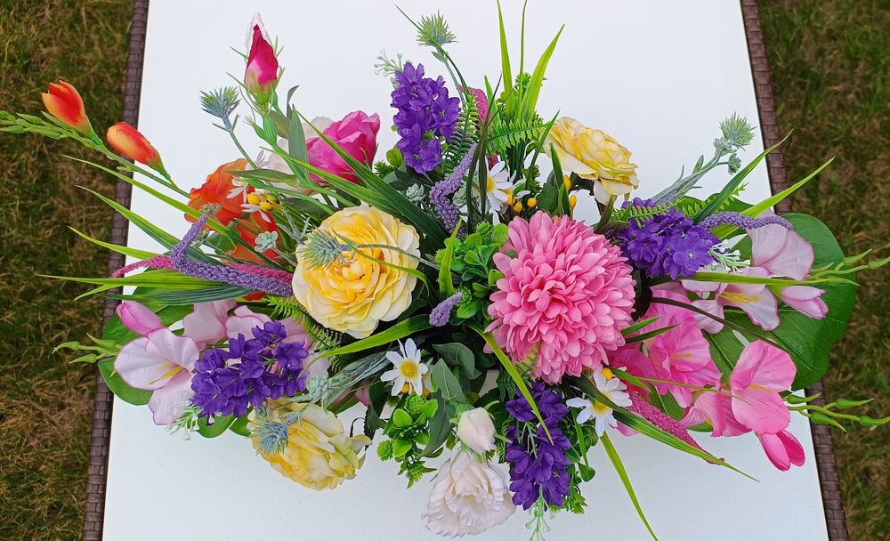 Stroik kompozycja nagrobna na grób