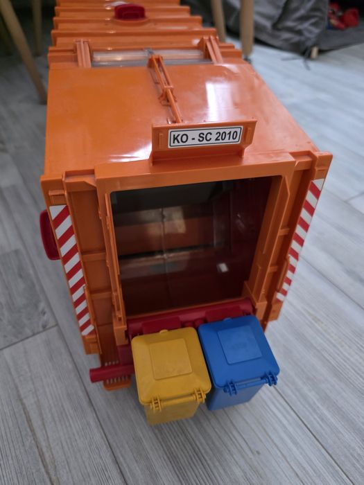 Іграшковий сміттєвоз Bruder Scania RR-series