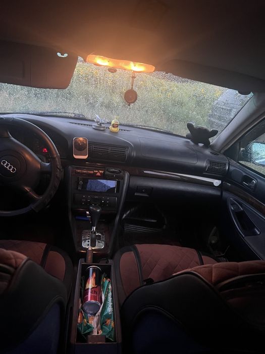 Ауді а4б5 2.5v6.