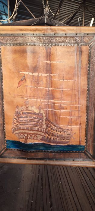 Картина з шкіри  галера з підписом 105 на 135 см