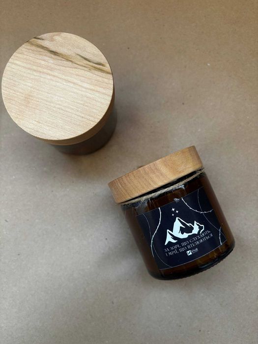 Продам декоративну нову свічку «Веларіс»