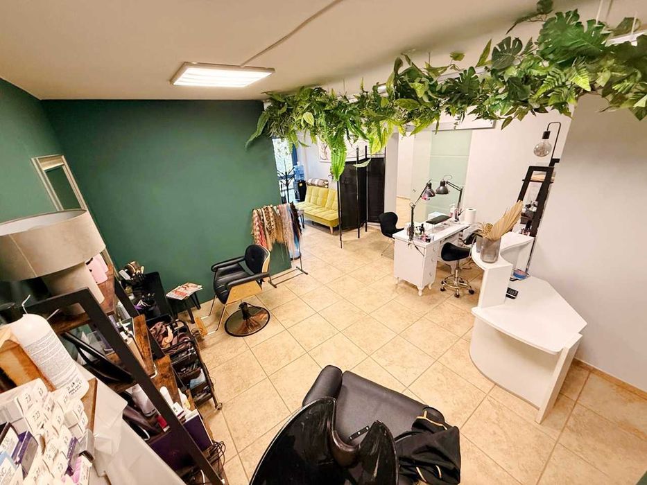 Lokal 45m2 do sprzedania, duży ruch pieszy. Nowy budynek