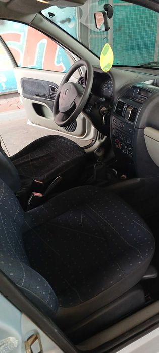 Renault clio 2003