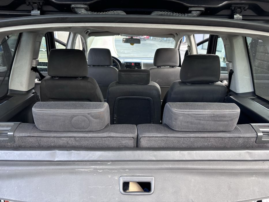 VW Touran 1.9 7l