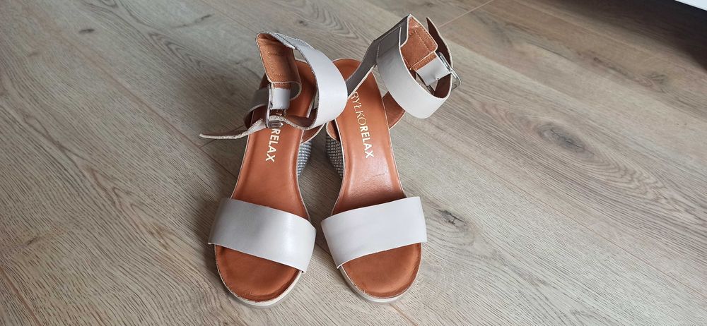 Sandały Ryłko rozm. 36 damskie