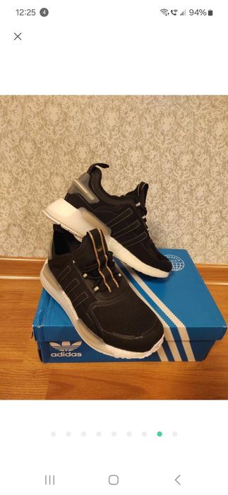 Кросівки Adidas original жіночі