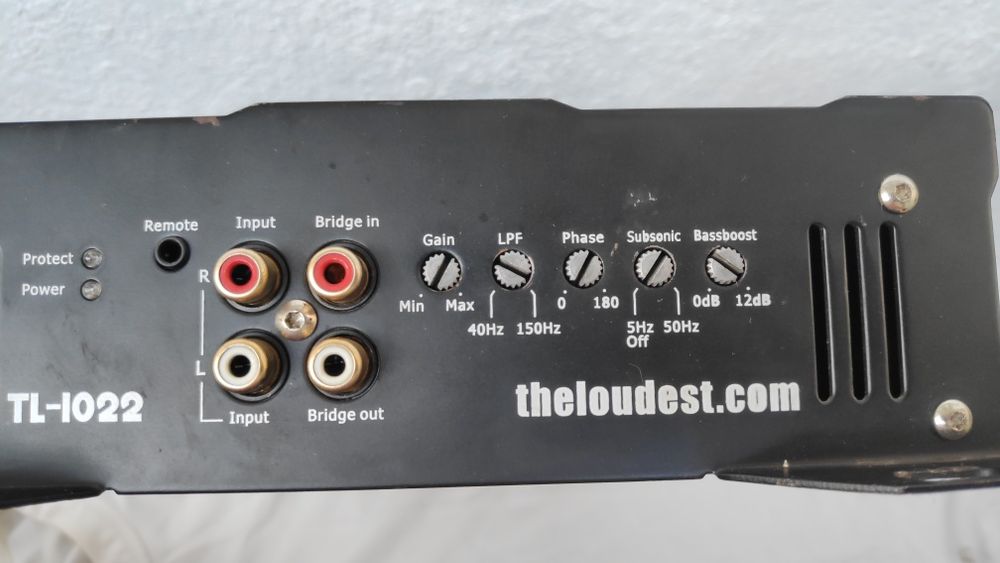 Продам однокомнатный усилитель Competition Pro TL-1022