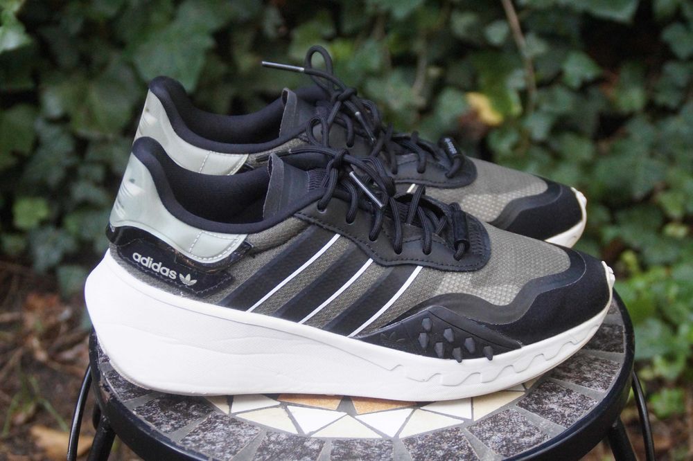 Buty Adidas roz.38,2/3