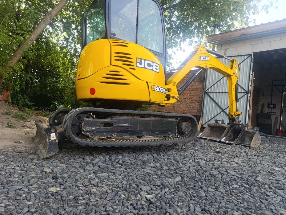 Продам міні екскаватор JCB 8025 2007 року