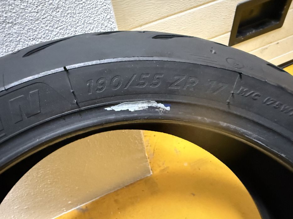 Pneu   Michelin Road 5 como novo