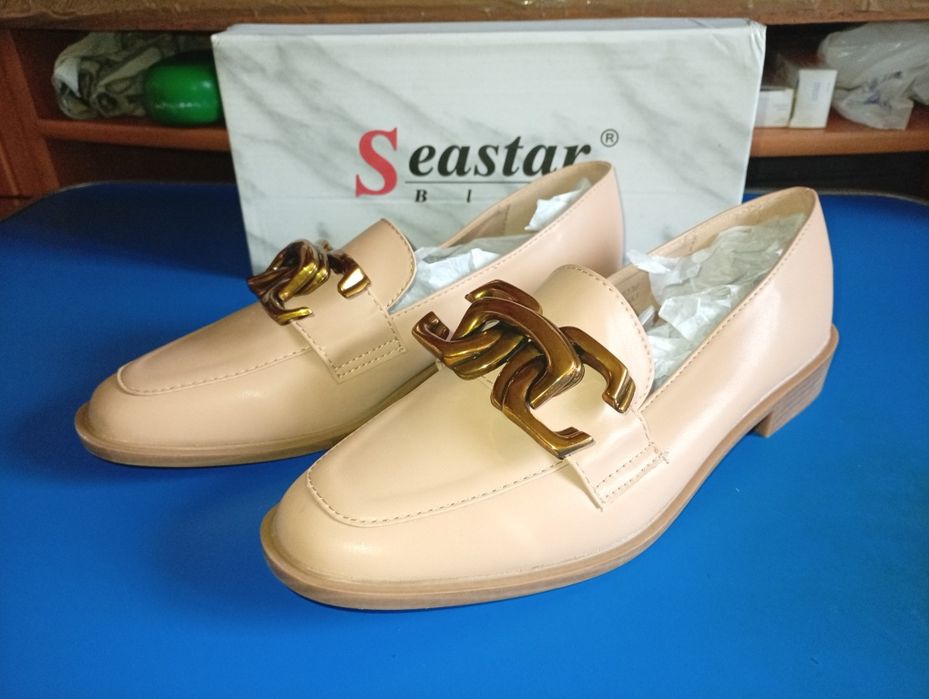 Sprzedam buty damskie mokasyny roz.38