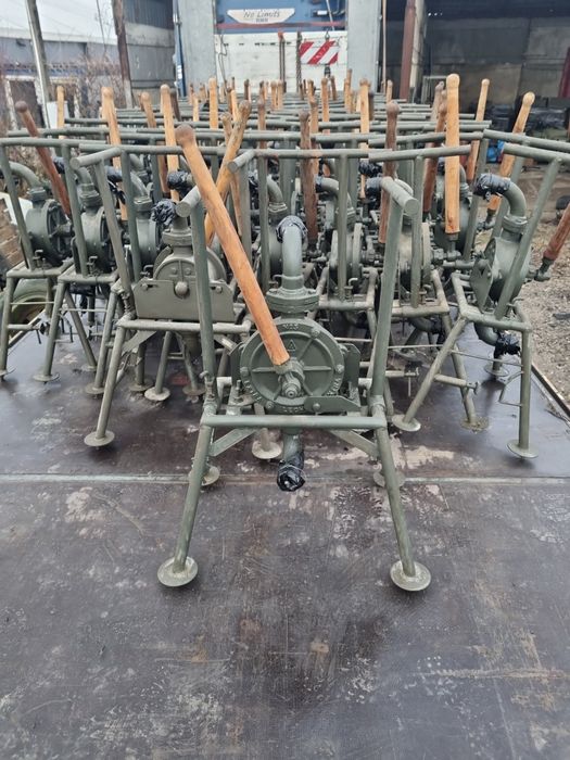 Pompa ręczna, skrzydelkowa "LECH"