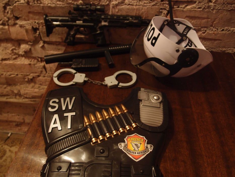 Duży zabawkowy zestaw Policja dla dziecka