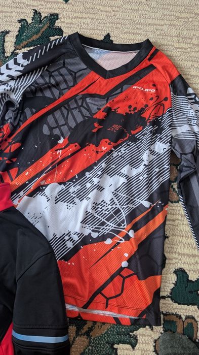 Джерсі S , вело курточка M