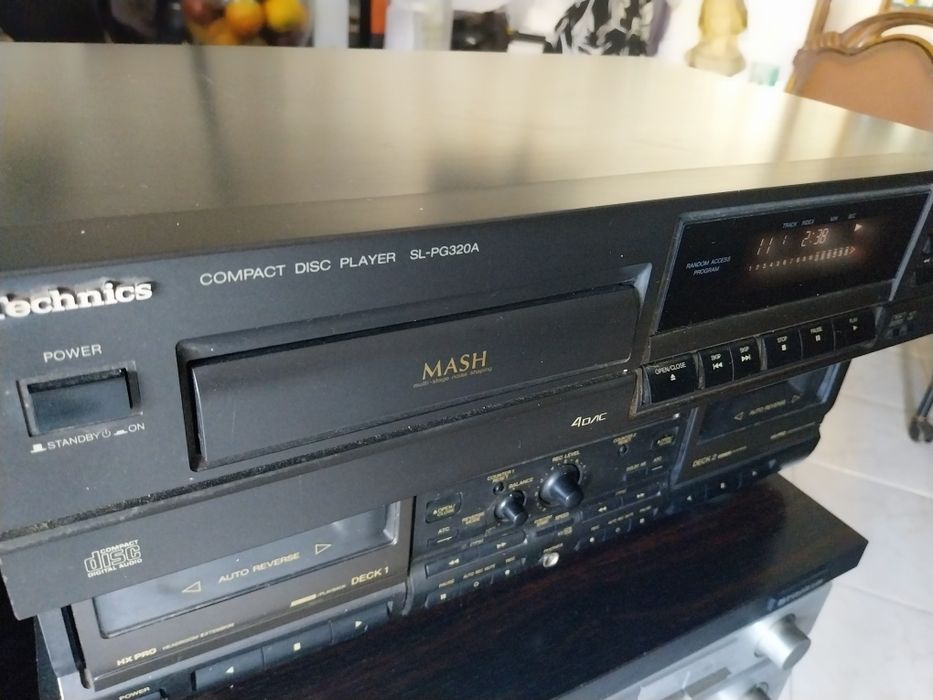 Leitor c d technics impecavel