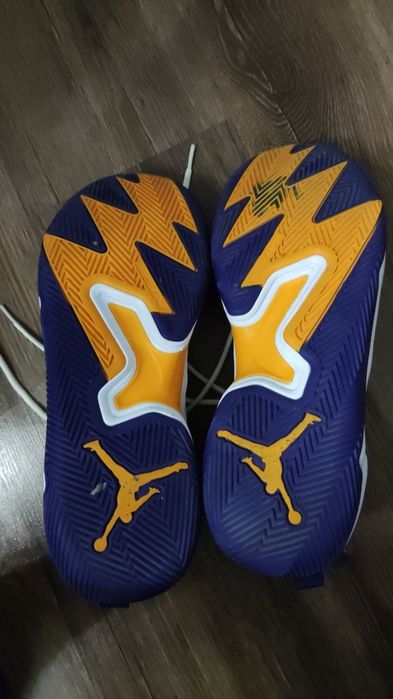 Продам кросівки Jordan One Take 4