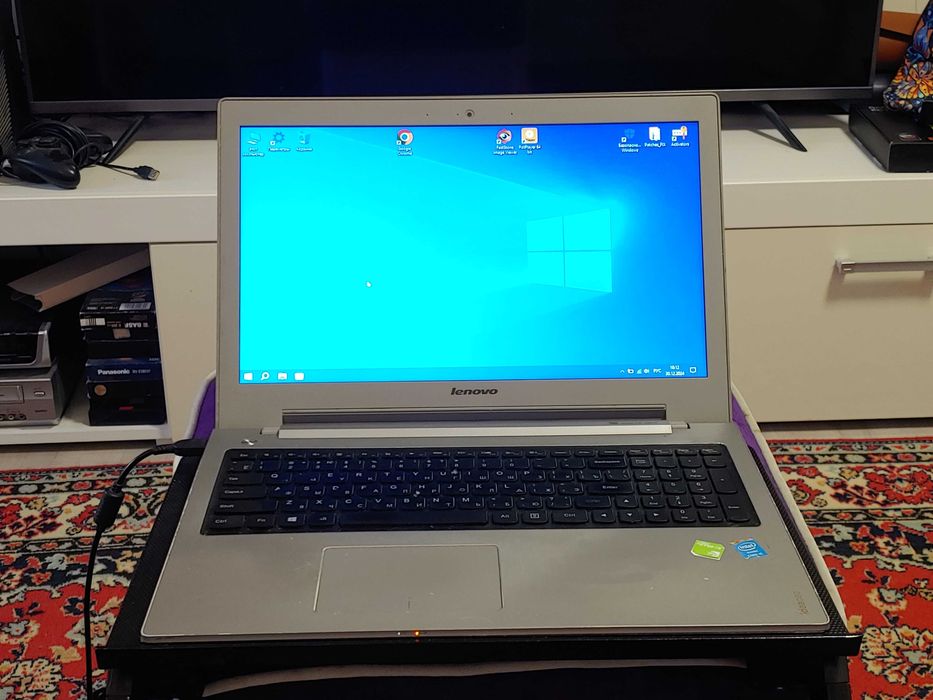 Ноутбук Lenovo Ideapad Z510, рабочий, с Windows 10 Pro