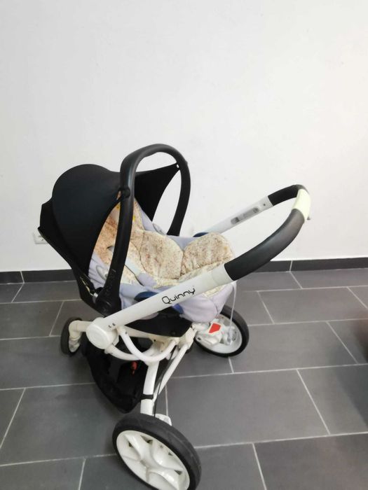 Carrinho Quinny Mood Rosa com alcofa e babycoque compatíveis