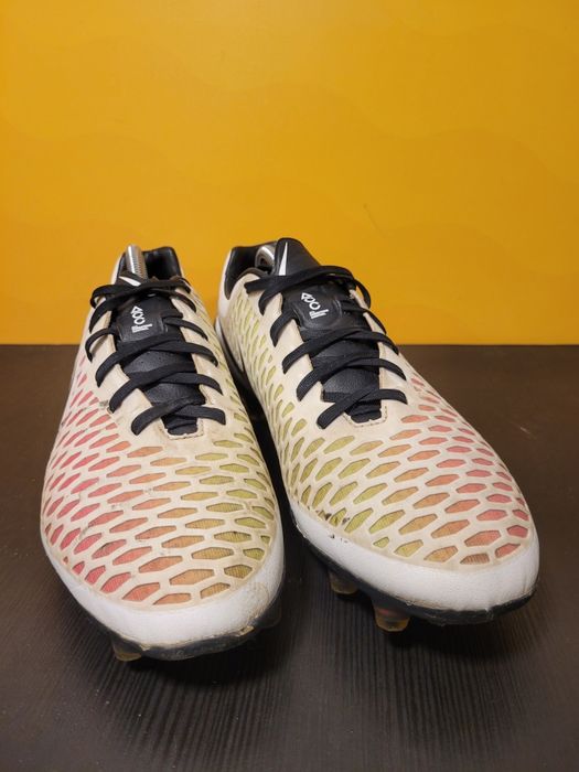 Profesjonalne Nike Magista r44