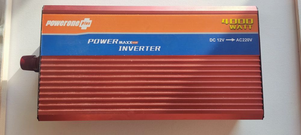 Инвертор  Powerone Plus