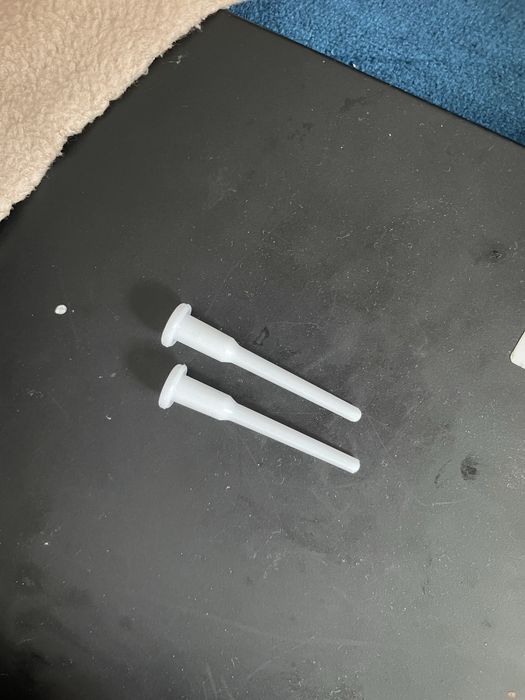 Пробки для фітболу, мʼячу з ріжками