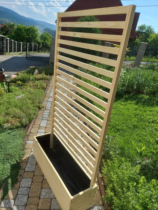 Donice ogrodowe drewniane pergole