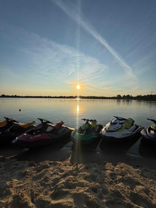 Sea-Doo Wynajem Skutera Wodnego | Spark Trixx oraz RXT-X 300 KM | Adrenalina i Niezapomniane Wrażenia Jazda Skuterem Wodnym – Wynajem i Zabawa