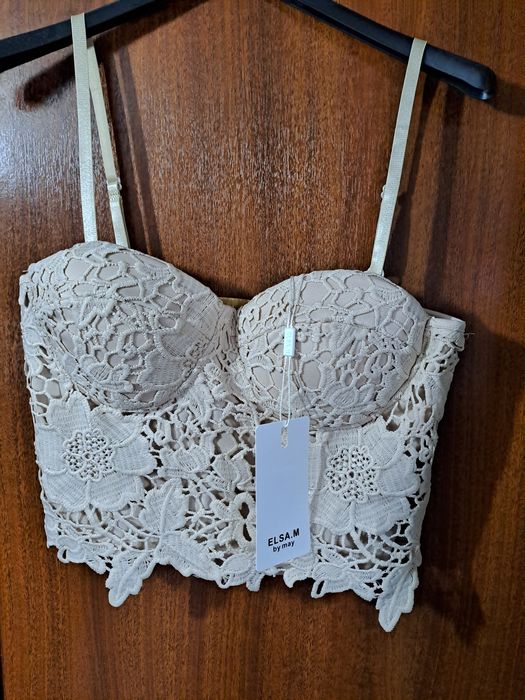 Roupa nova com etiqueta