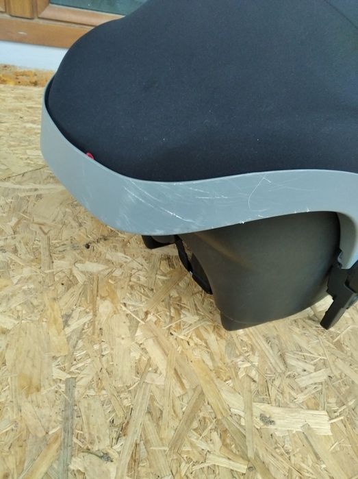 Nosidełko adaptery fotelik samochodowy