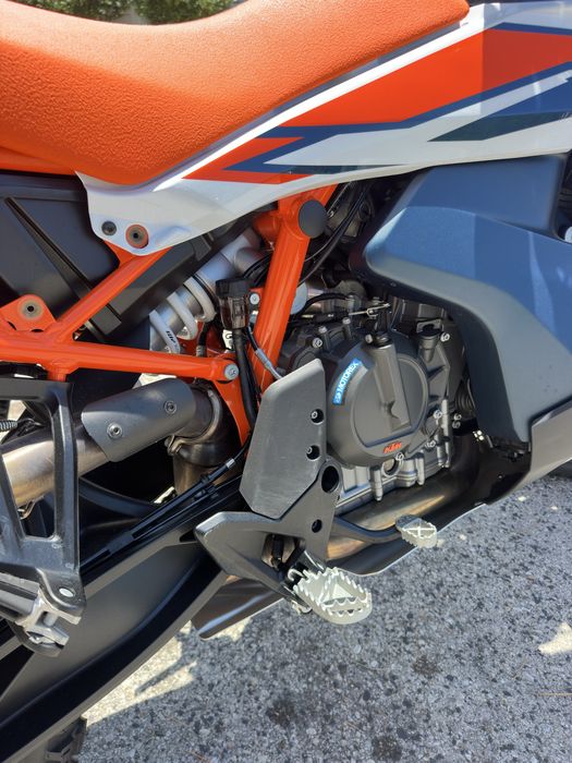 KTM Adventure R890 2025