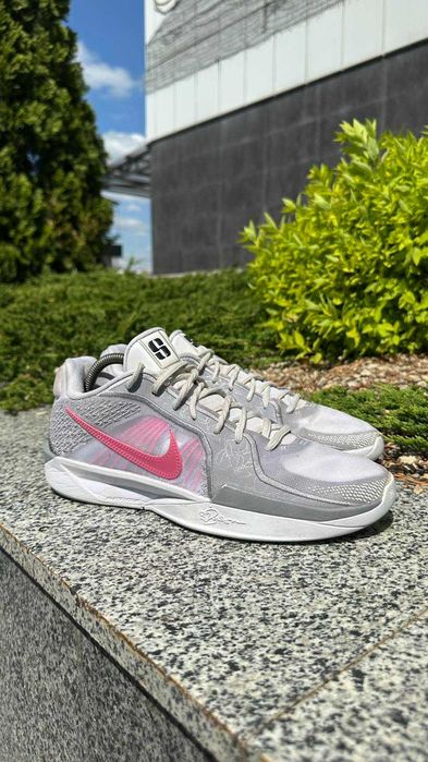 #0276 Nike Sabrina 2 [US 8 | 26 cm]
