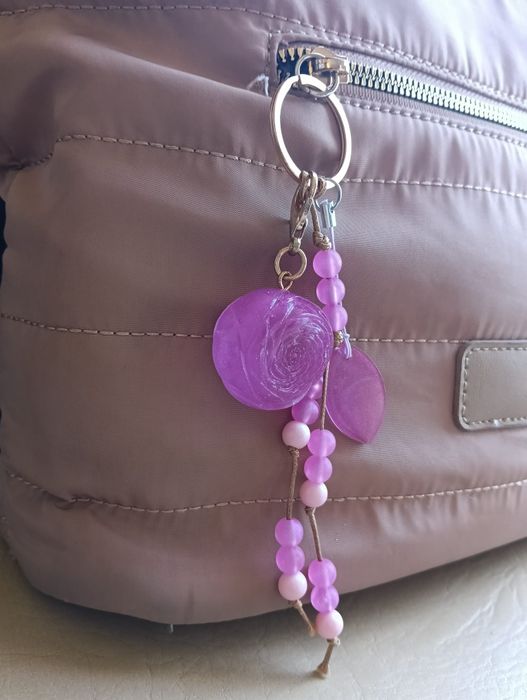 Bag charm artesanal FLOR acessórios para malas ou porta chaves