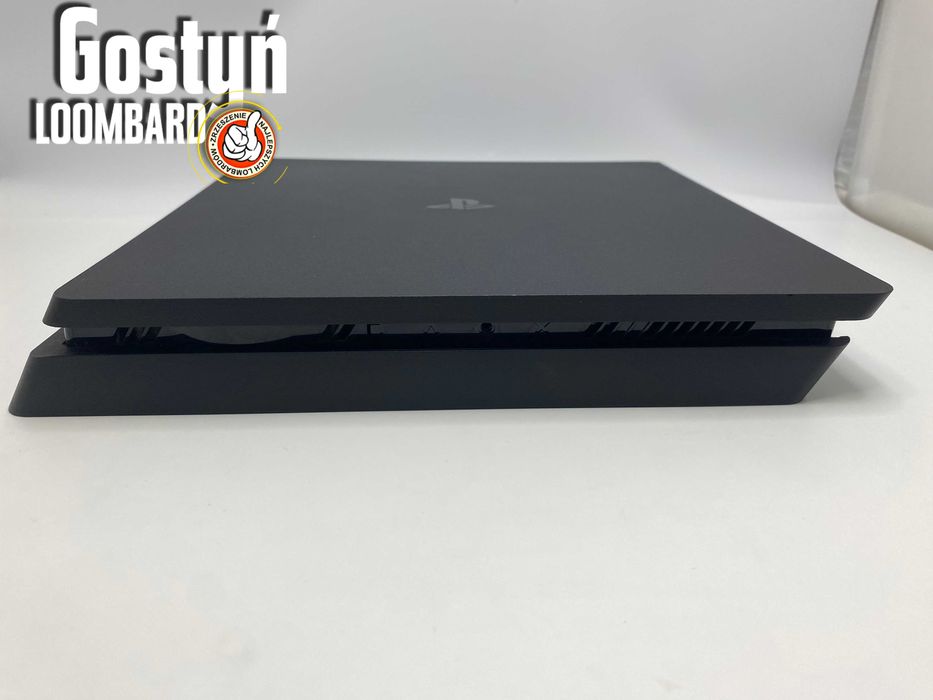 Konsola Sony Playstation 4 PS4 Slim 500 GB Pad