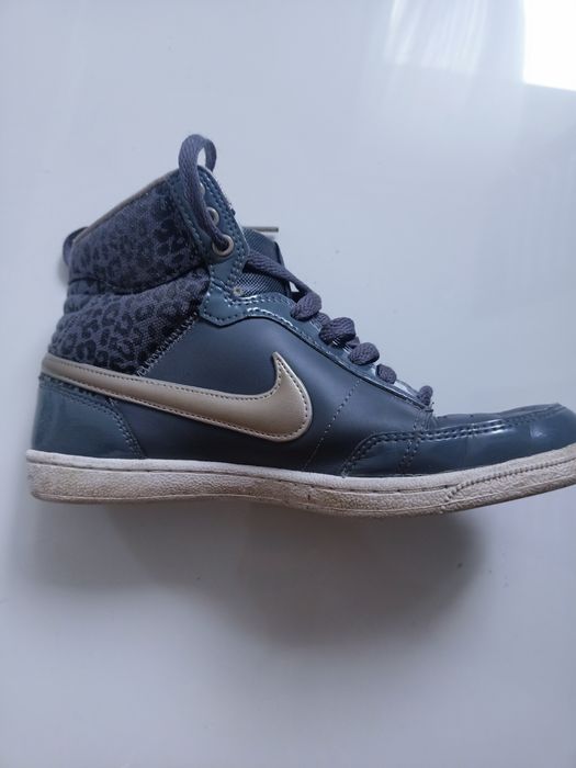Adidasy Nike 36,5 szare ze złota łyżwą