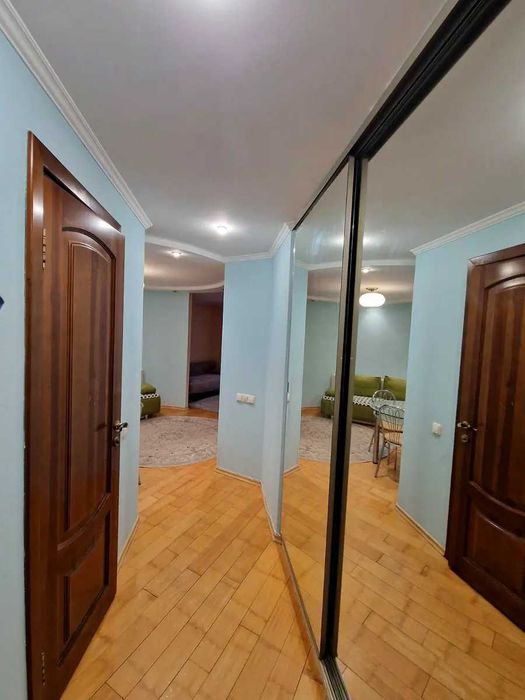 Предлагается в аренду 2-х. комнатная, раздельная квартира