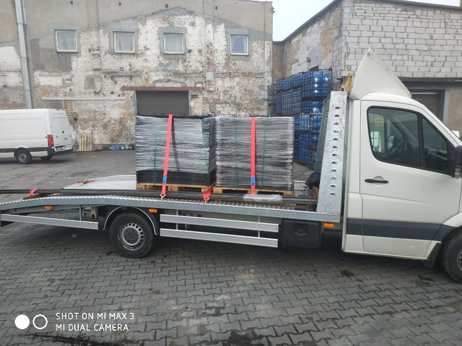 Laweta, transport pojazdów, przyczep, maszyn rolniczych