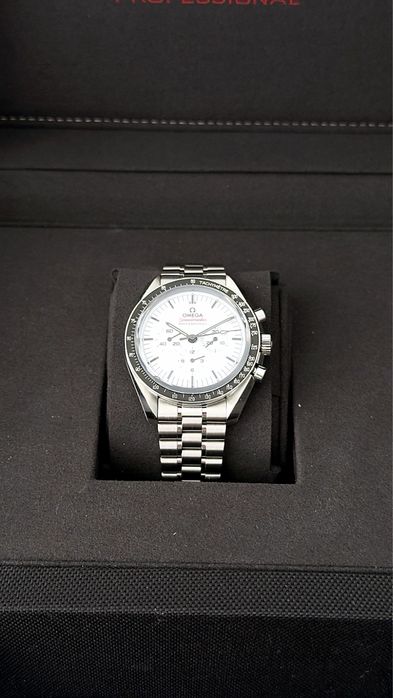 Omega Speedmaster Moonwatch
